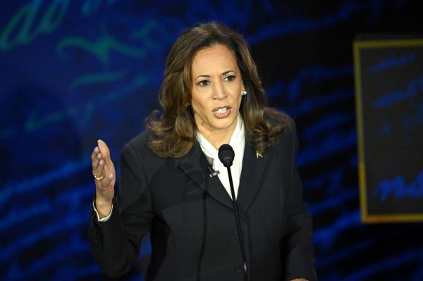 Vice president Kamala Harris was allegedly allowed to go unchallenged when she made false claims.