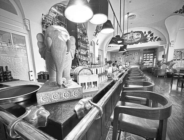 The Elephant Bar is home to more than 200 types of gin. 