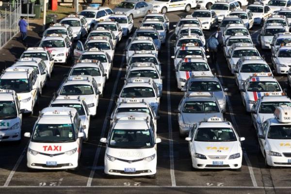 Taxi drivers recently refused to pick up passengers at Sydney Airport in protest over a new Uber pick-up zone.