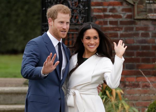 Prince Harry and Meghan Markle at Kensington Palace in Lo<em></em>ndon on November 27, 2017