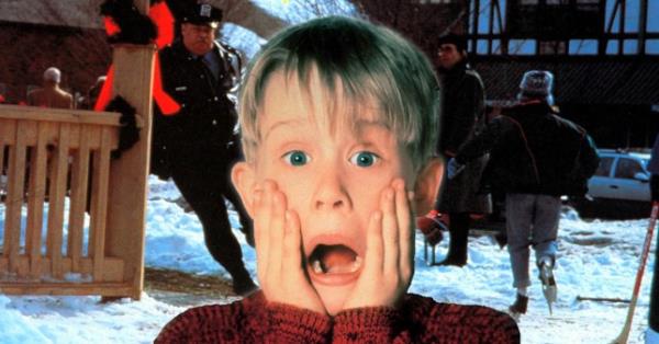 Macaulay Culkin as Kevin McCallister in Home Alone 