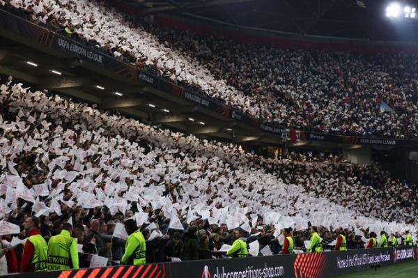 Maccabi Tel Aviv fans clash with reported pro-Palestinian protesters at Ajax Europa League match