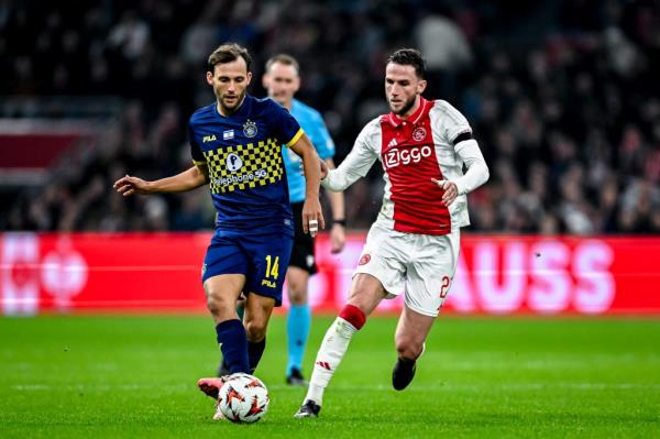 Maccabi Tel Aviv midfielder Joris van Overeem and AFC Ajax Amsterdam midfielder Branco van den Boomen