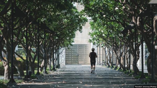 FILE - A man jogs is seen jogging in this undated photo. According to the American Stroke Association, the best way to reduce your risk for stroke is also the best way to reduce your risk for a whole host of health problems — eat a healthy diet, move your body and don't smoke.