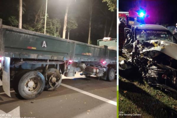 Two local men were killed, and another escaped unhurt when a Proton Waja collided with a 10-to<em></em>nne lorry on Jalan Po<em></em>ntian Lama, near the Taman Desa Skudai rounda<em></em>bout, just past midnight in Skudai, Johor. — Pictures from social media 