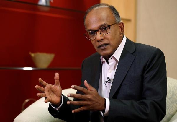 The Edge Singapore issued an apology to Law and Home Affairs Minister K Shanmugam and Manpower Minister Tan See Leng today for publishing a Bloomberg article on its website. — Reuters pic