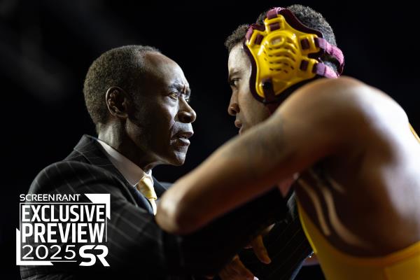 Don Cheadle as Shawn Charles encouraging Jharrel Jerome as Anthony Robles in the wrestling arena in Unstoppable