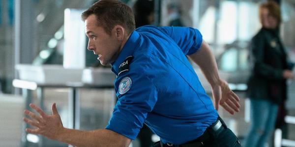 Taron Egerton running in Carry-On.