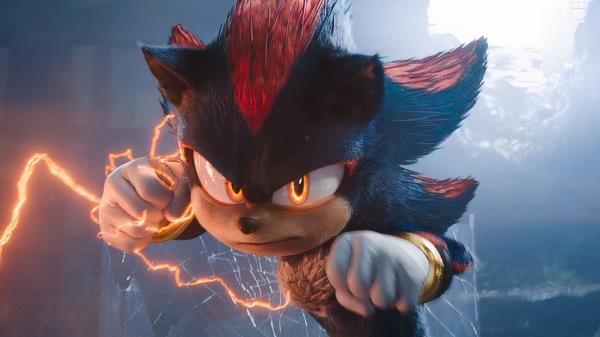 Shadow preparing to punch in So<em></em>nic the Hedgehog 3.