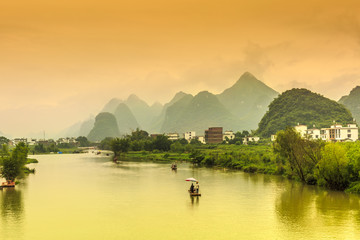 微尘什么意思？