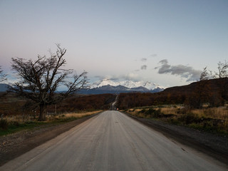 做微商怎么加人加好友的方法和技巧解密